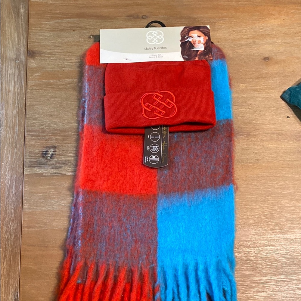 Daisy Fuentes Red and Blue Women's Scarf and Beanie Set